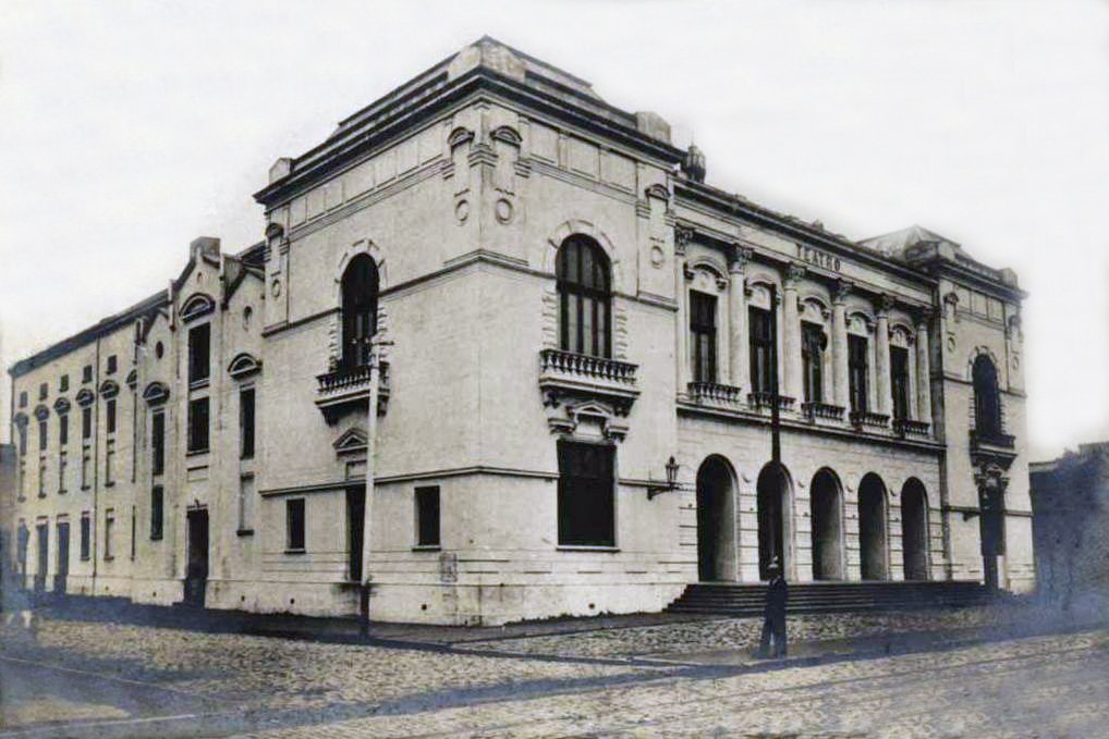 Martin Zilic, Intendente Regional. Teatro Bío Bío